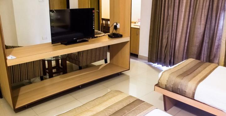 Hotel Phoenix Koregaon Park Pune Zewnętrze zdjęcie