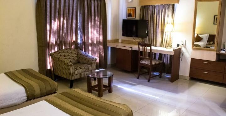Hotel Phoenix Koregaon Park Pune Zewnętrze zdjęcie