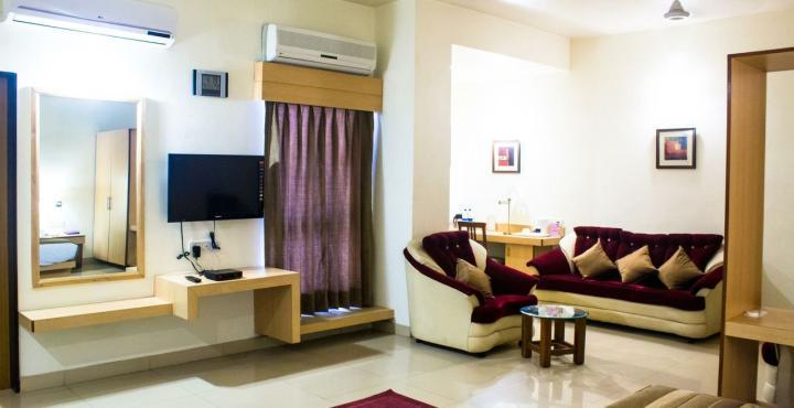 Hotel Phoenix Koregaon Park Pune Zewnętrze zdjęcie