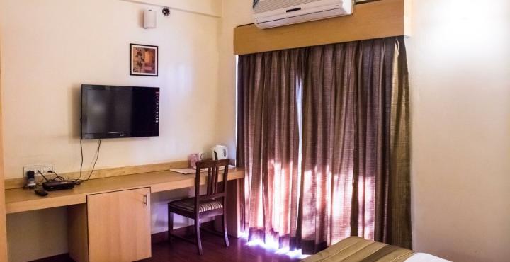Hotel Phoenix Koregaon Park Pune Zewnętrze zdjęcie
